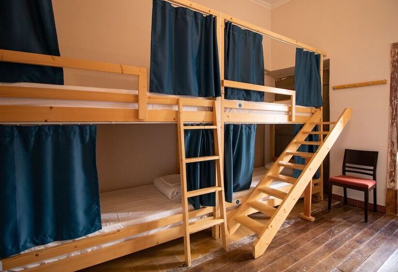 Tilia Hostel
