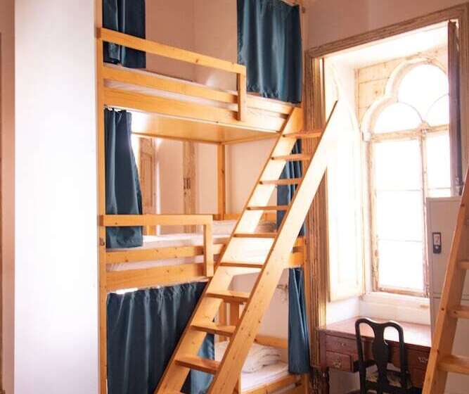 Tilia Hostel