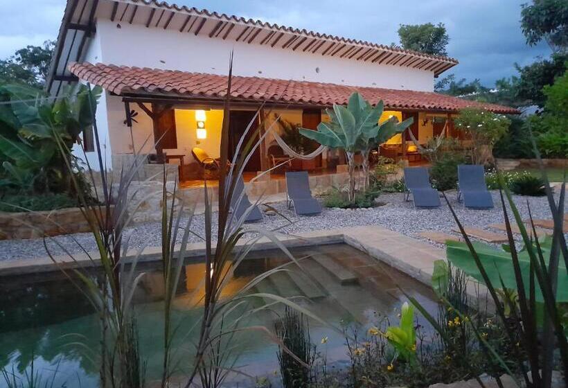 Casa Alamanda B&b