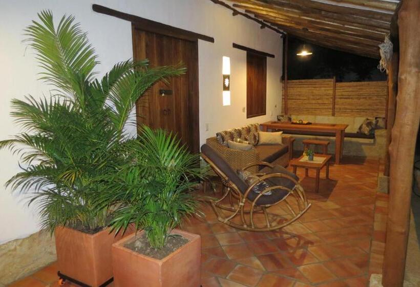 Casa Alamanda B&b