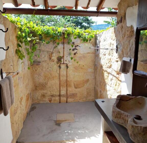Casa Alamanda B&b