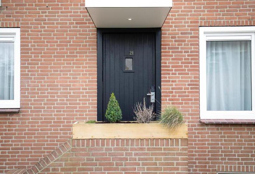 هتل De Duif Lisse   Keukenhof
