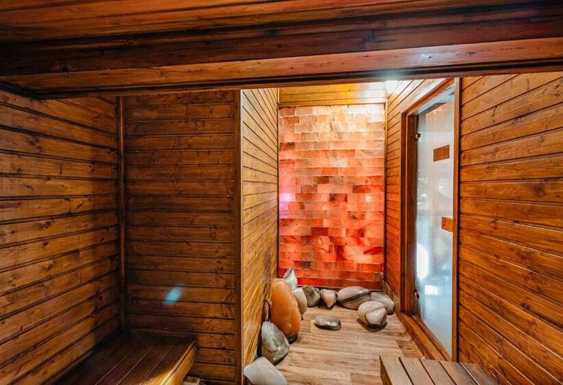 ペンション Casa Dinainte Young And Adults Only