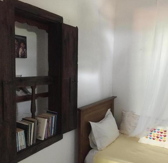 پانسیون Dimitri Ada Evi & Restaurant