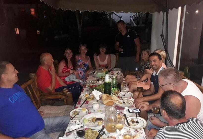 ペンション Merabi Guest House