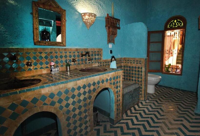 Riad Lune Et Soleil