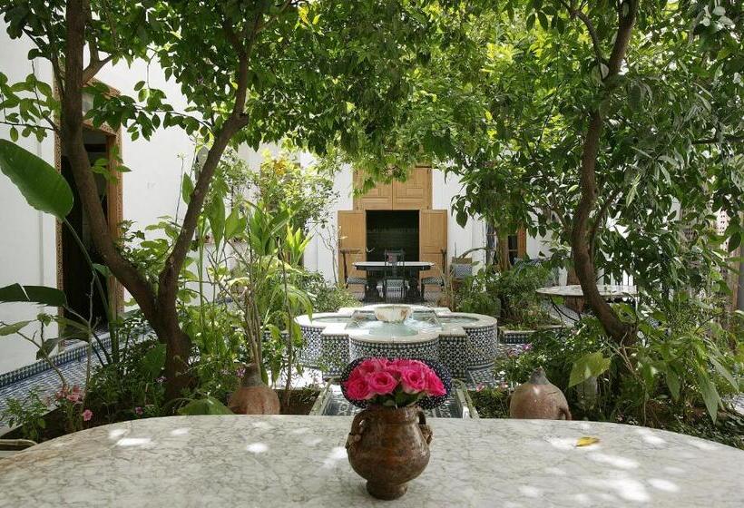 Riad Lune Et Soleil
