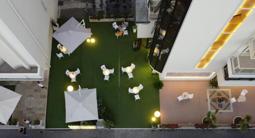 Solemare Hotel E Residence
