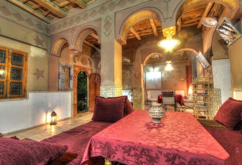هتل Auberge La Fibule Du Dades