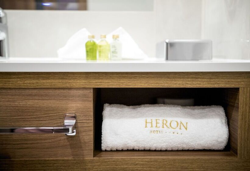 Heron Live Hotel Marina & Spa