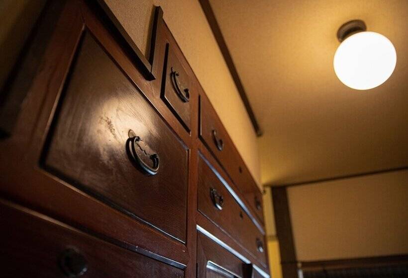 بنسيون Uchiko  Inn Cocoro