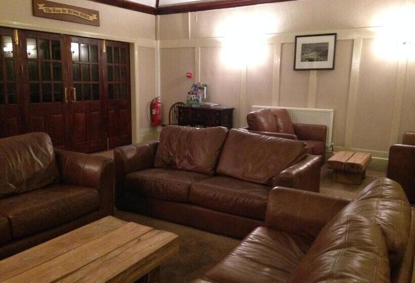 فندق Broadway House