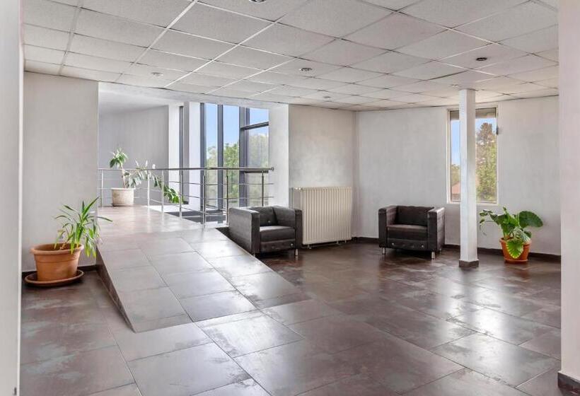 Fotos del hotel Charter Otopeni:  49 Fotos del hotel Charter Otopeni:  49