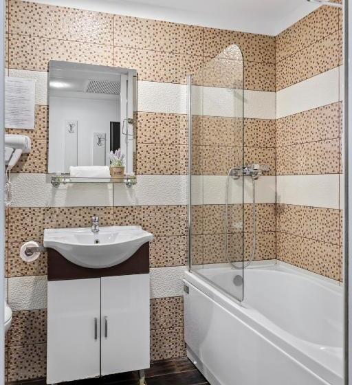 Fotos del hotel Charter Otopeni:  27 Fotos del hotel Charter Otopeni:  27