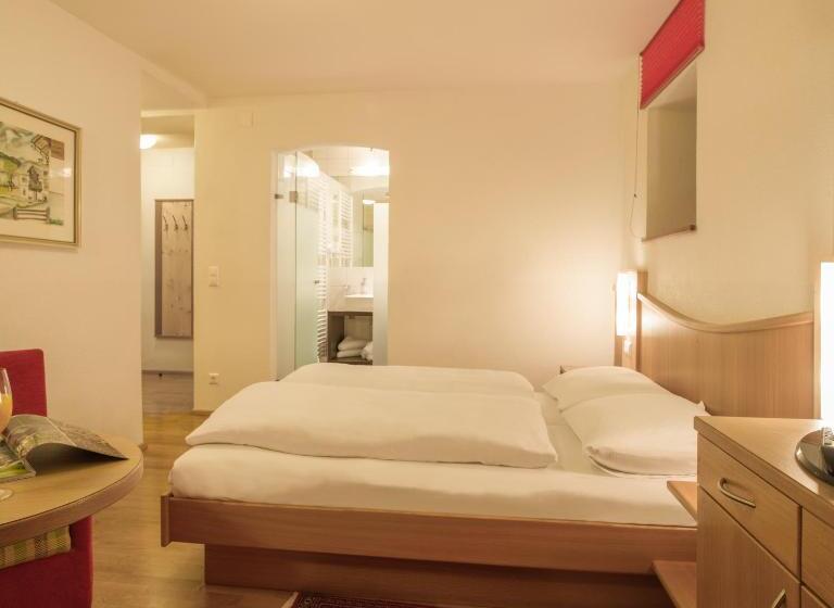 בית מלון כפרי Ferienhof Neusacher Moser