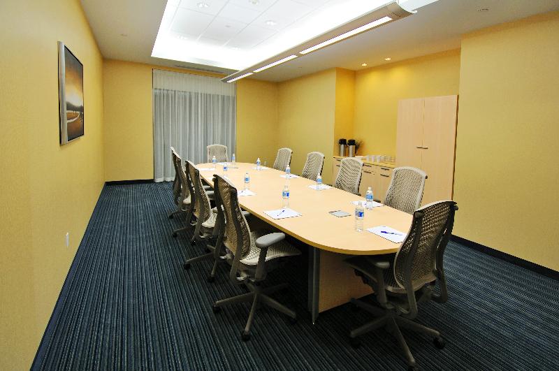 Fotos del hotel Holiday Inn & Suites Montreal Airport:  10