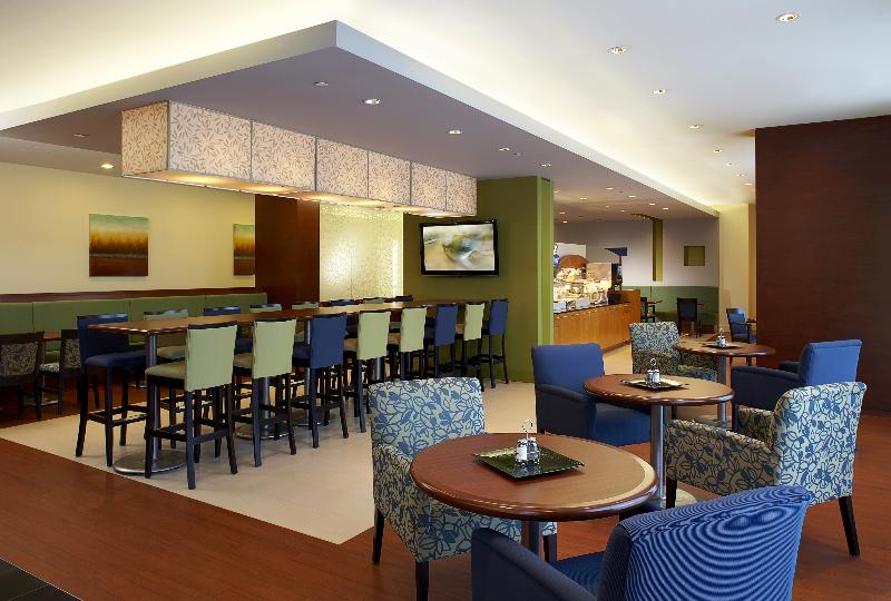 Fotos del hotel Holiday Inn & Suites Montreal Airport:  22