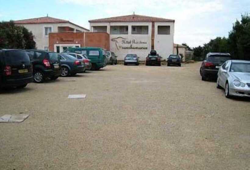 هتل Hôtel Et Résidence De La Transhumance
