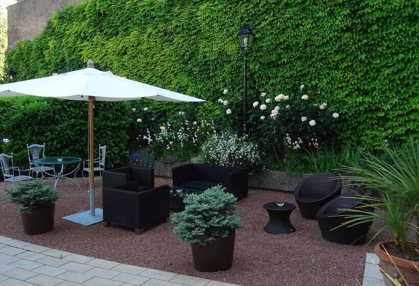 هتل Demeures & Châteaux   Hôtel Greuze & Spa Tournus