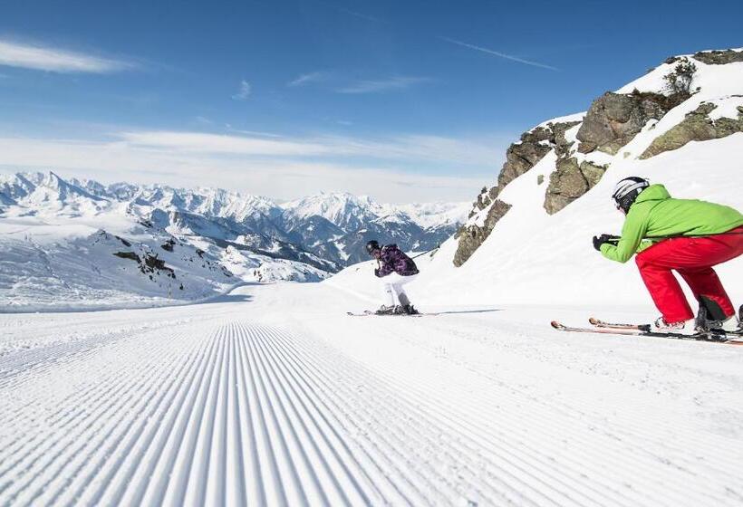 בית מלון כפרי Maria Theresia