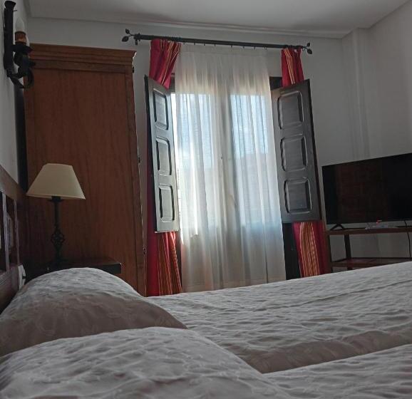 فندق Nuevo Arlanza
