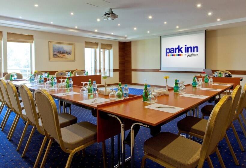 هتل Park Inn By Radisson Al Khobar