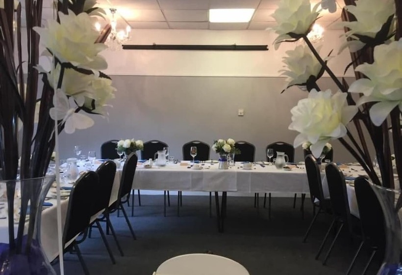 هتل The Quorn Lodge