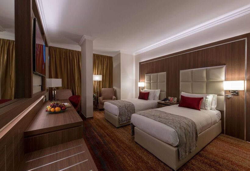 هتل Ramada By Wyndham Continental Jeddah