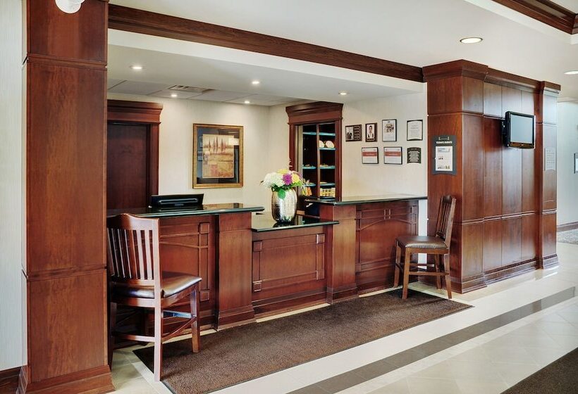 هتل Staybridge Suites Oakville Burlington, An Ihg