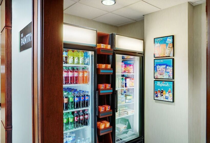 هتل Staybridge Suites Oakville Burlington, An Ihg