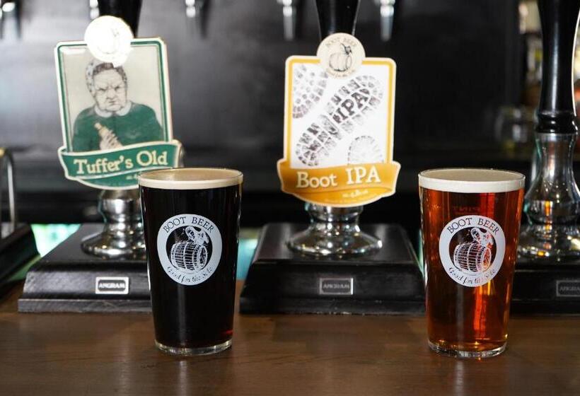 호텔 The Boot Inn
