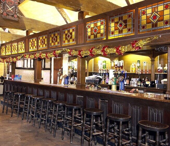 هتل The Horseshoe Inn