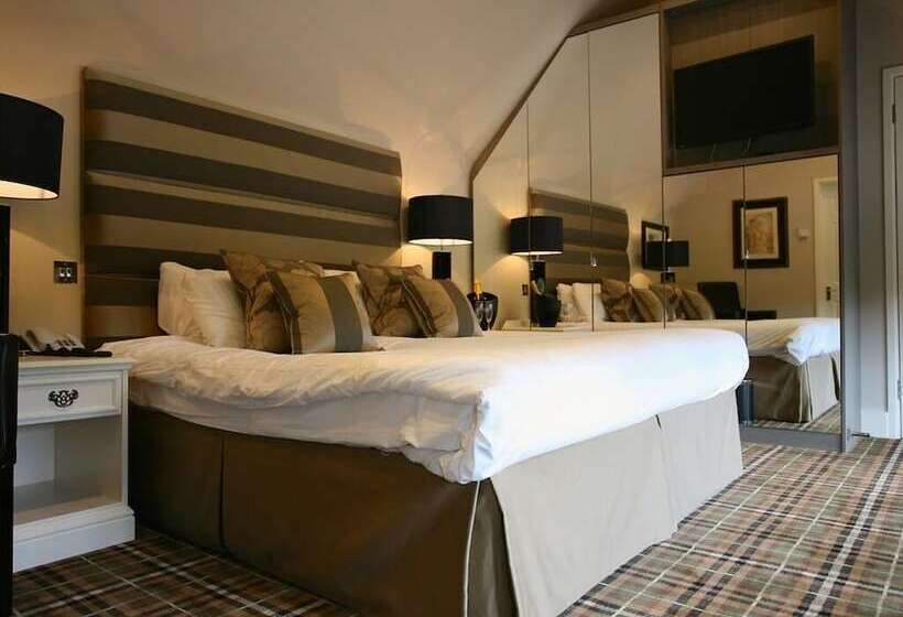 Отель The White Hart