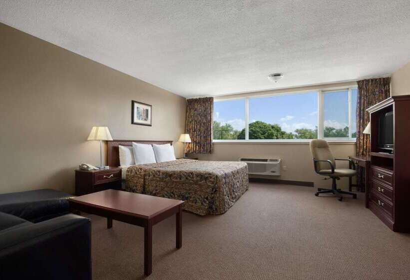 Hotel Travelodge By Wyndham Richmond Hill