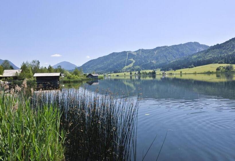 ホテル Zum Weissensee