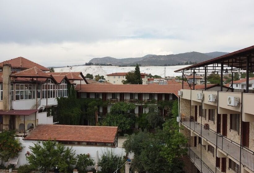 בית מלון כפרי Shah Sultan Ozturk