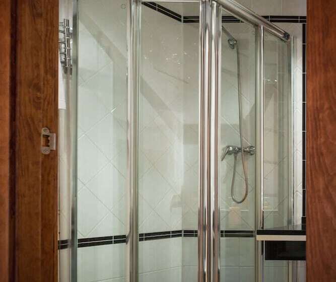 هتل A'Corona del Reino