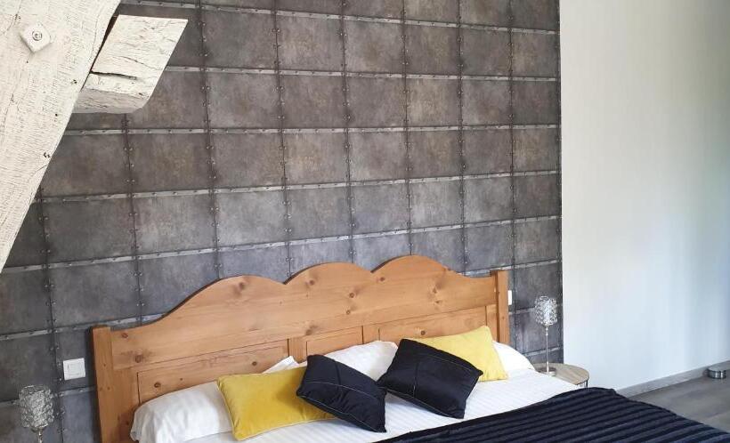 ホテル Auberge De Cartassac