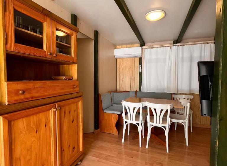 هتل Camping Las Palmeras