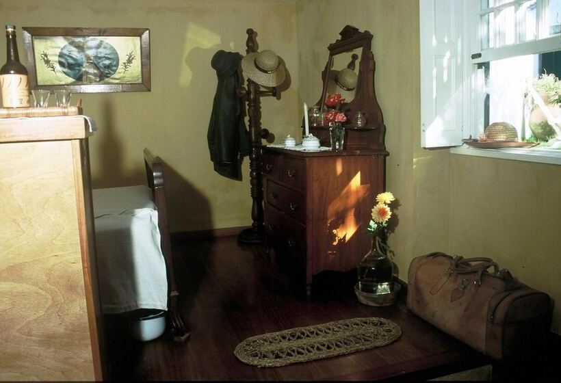 هتل Casa Das Calhetas   Turismo De Habitação