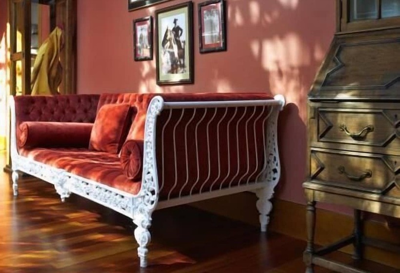 فندق Boutique Conde De La Corte