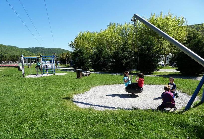 ホテル Càmping Vall De Camprodon