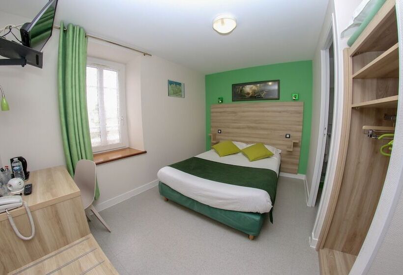 Отель Du Cheval Blanc