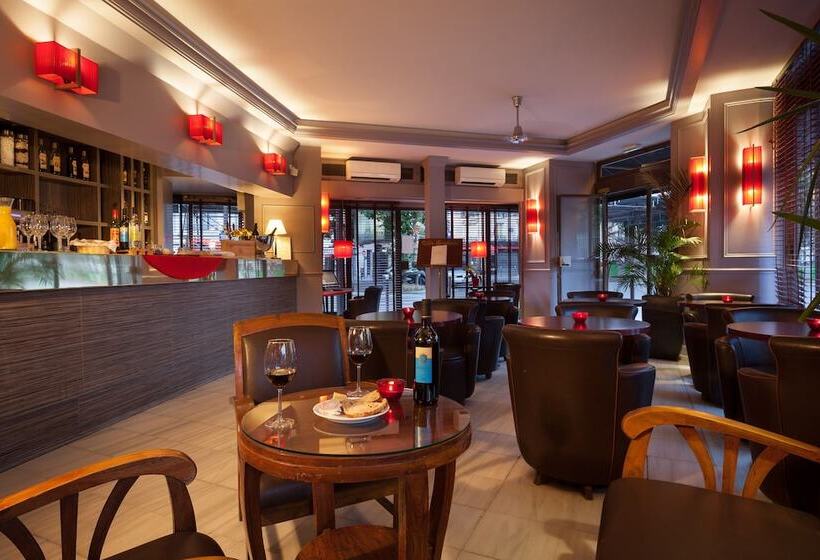 Fotos del hotel Eiffel Villa Garibaldi:  10