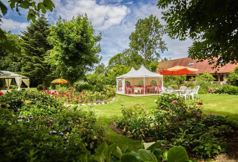 Отель Hôtel Ferme De La Raterie