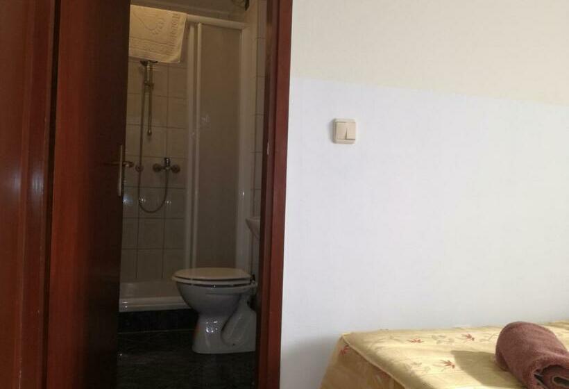 فندق Guesthouse Fortuna