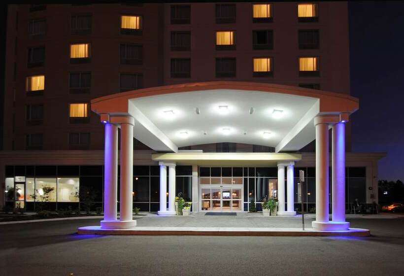 Hotel Holiday Inn Express  & Suites Toronto  Markham