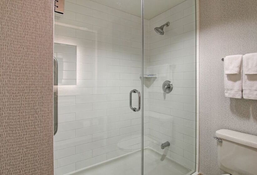 Holiday Inn Express Hotel & Suites Toronto   Markham, An Ihg