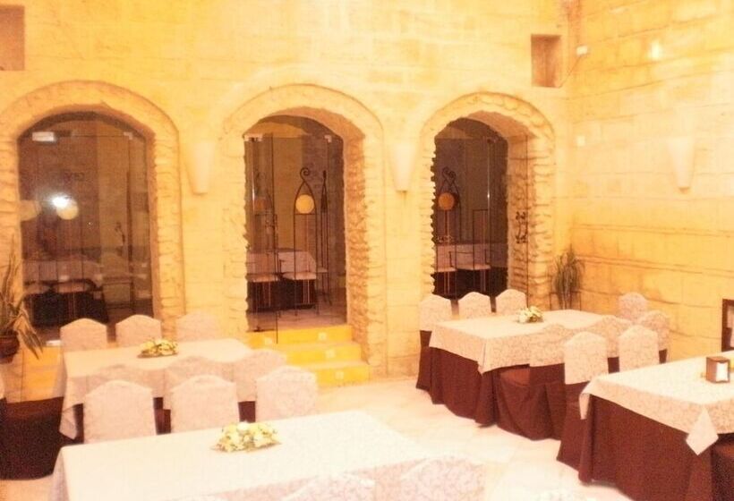 هتل Hospedería Del Monasterio