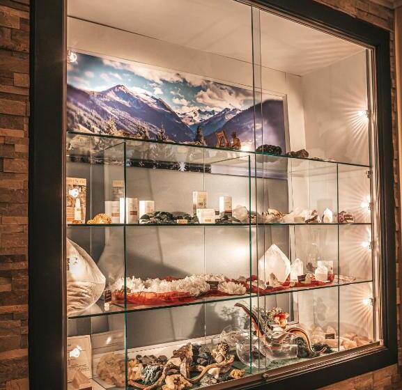 בית מלון כפרי Kristall   Adults Only